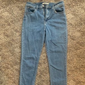 Levi’s High Rise Skinny Jeans